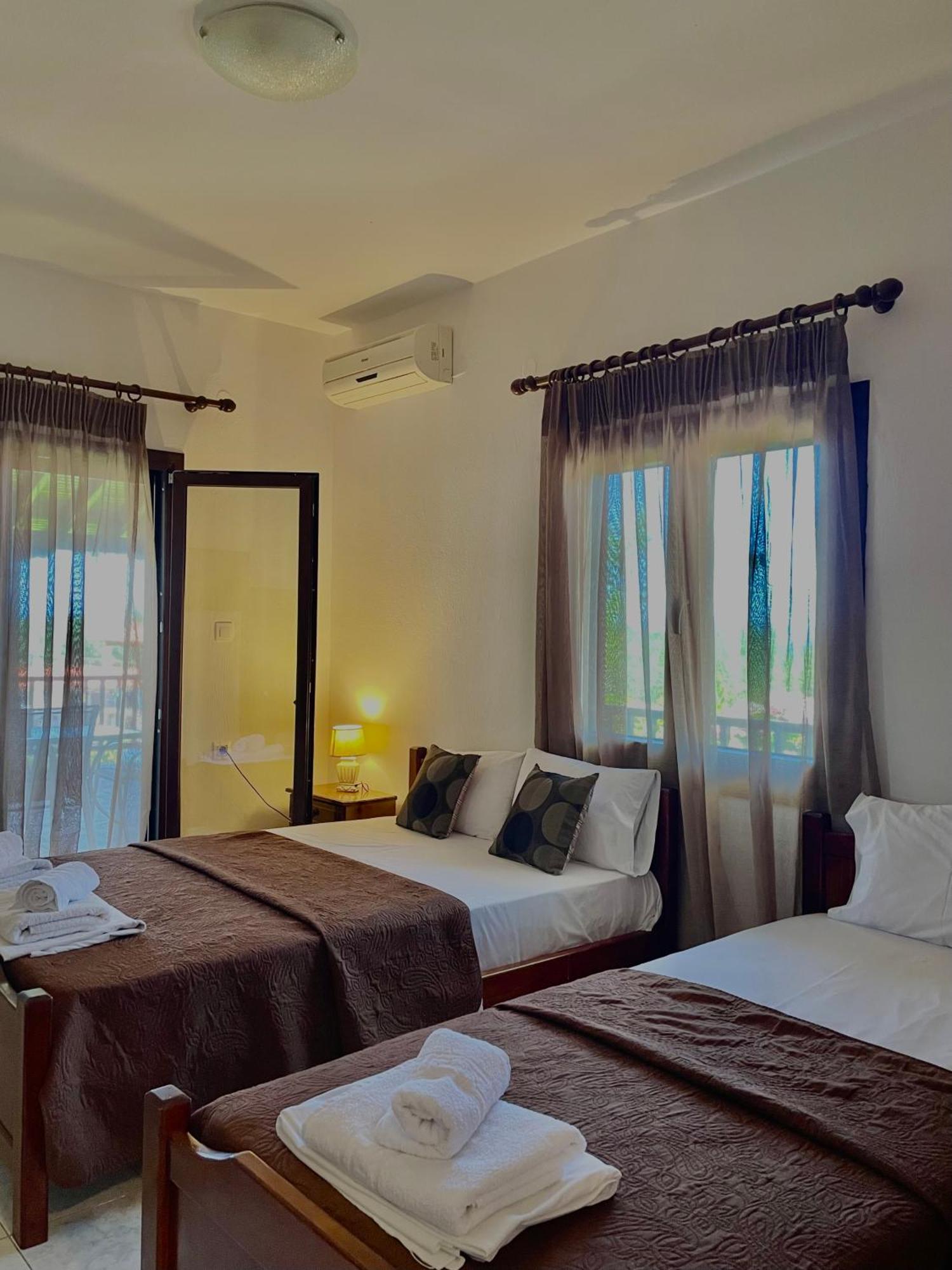 Anna Dani Apartments فوروفورو المظهر الخارجي الصورة