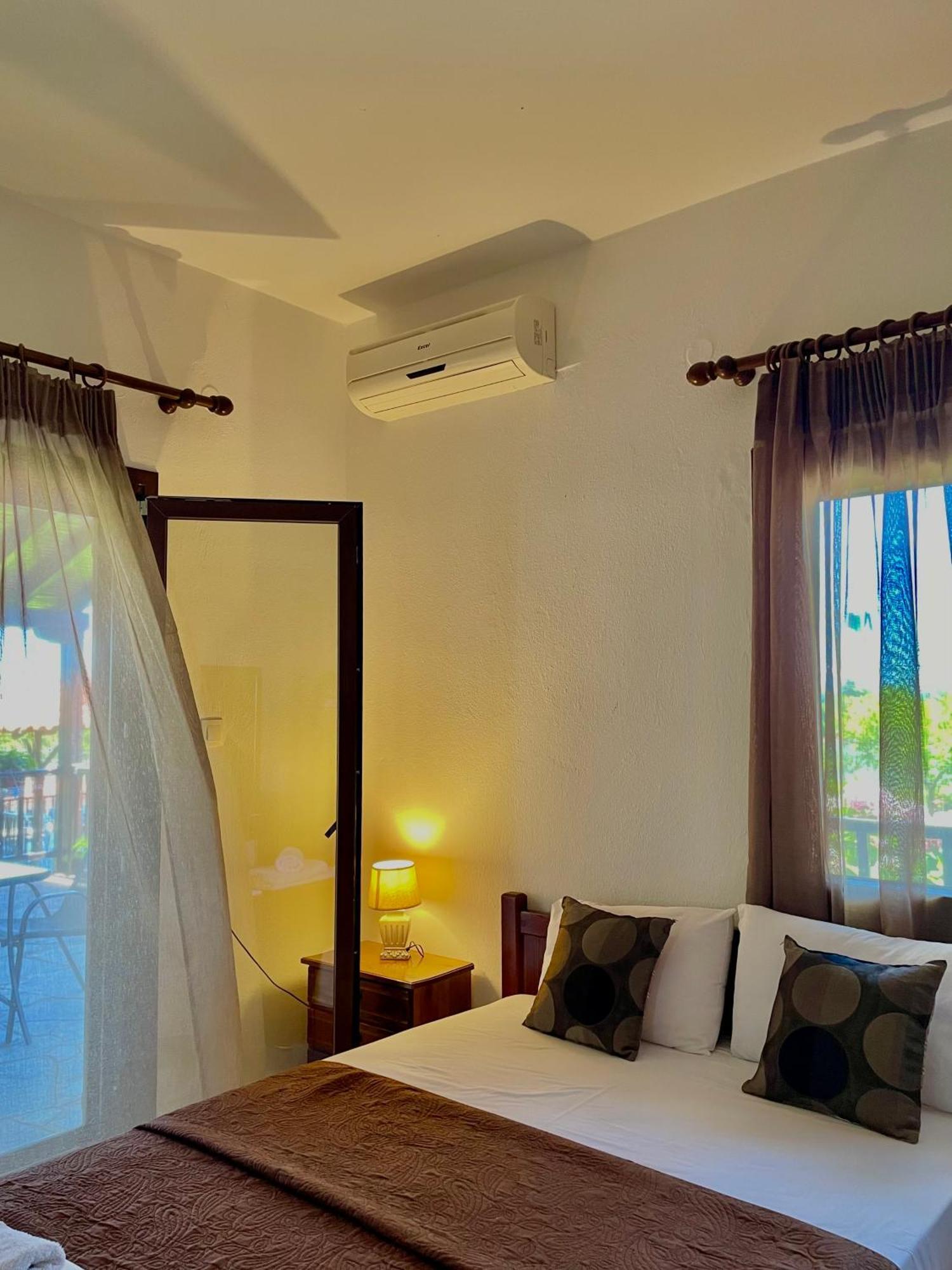 Anna Dani Apartments فوروفورو المظهر الخارجي الصورة
