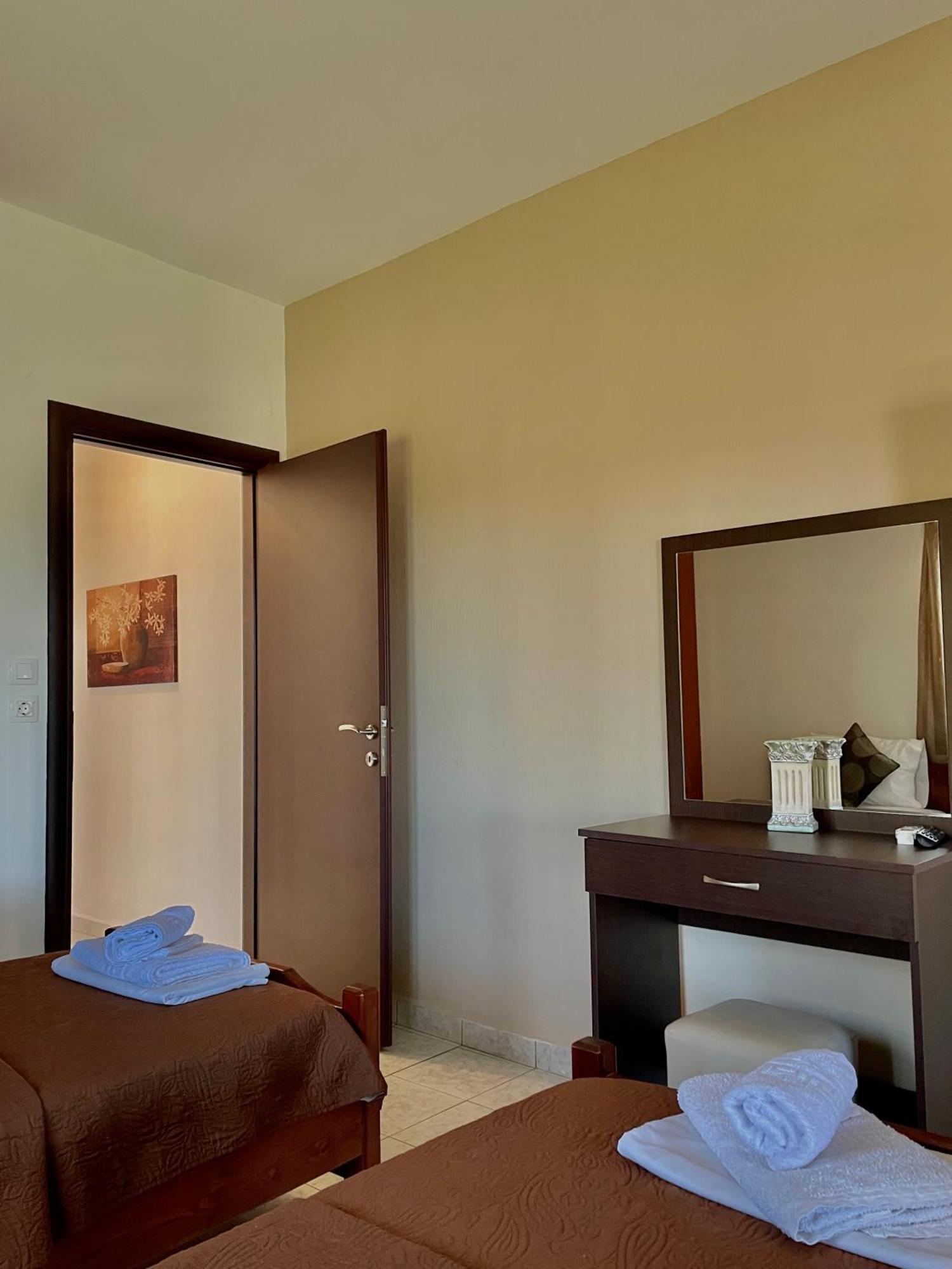 Anna Dani Apartments فوروفورو المظهر الخارجي الصورة